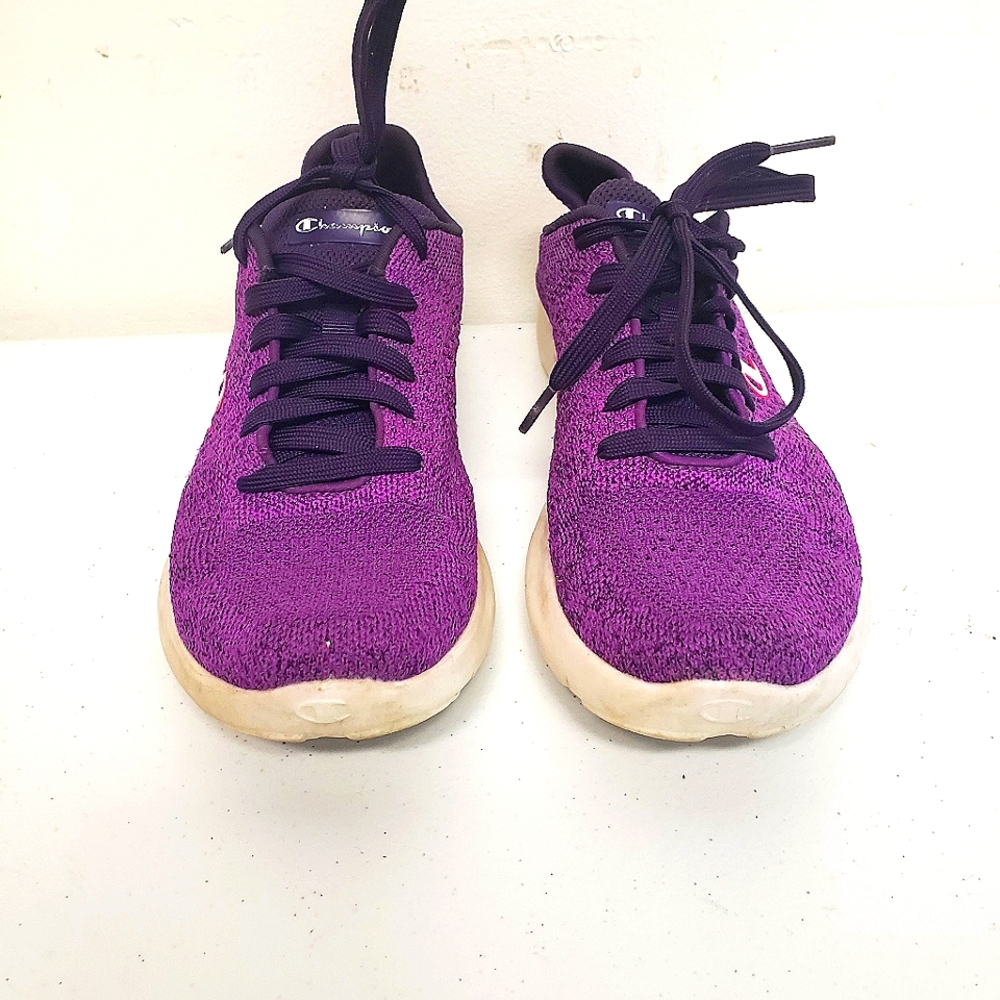 Kid shoes champions size 7 purple